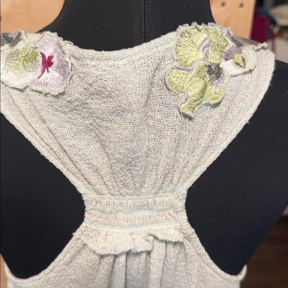 Free People Light Green Camisole with Lilac Lace and Floral Appliqué - Picture 11 of 12